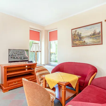 Semi-detached House - Pl 032.001 Nyaraló *