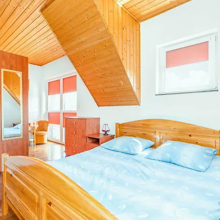 Semi-detached House - Pl 032.001 Nyaraló *